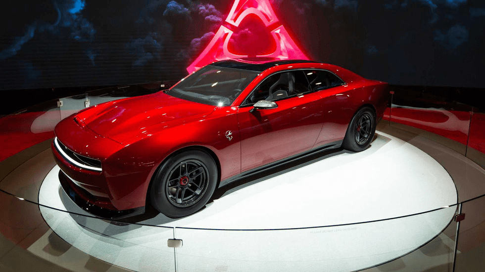 Màu Stryker Red trên Mazda